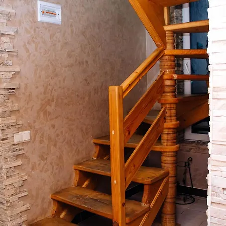 ехо тростяну Guest house