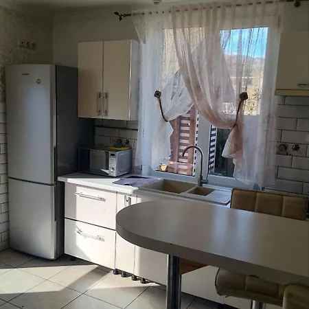 Guest house ехо тростяну