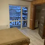 Guest house ехо тростяну